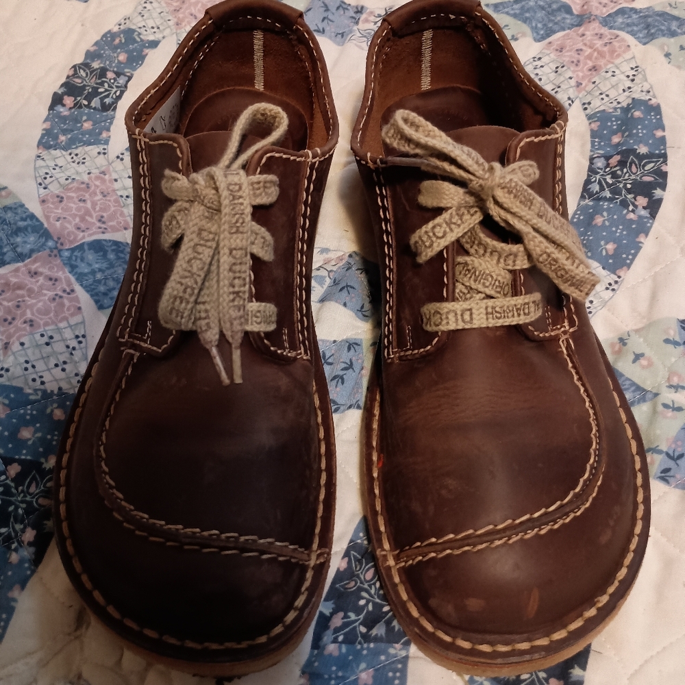 Men's Duckfeet Danish Brown Leather Loafers with Contrast Stitching